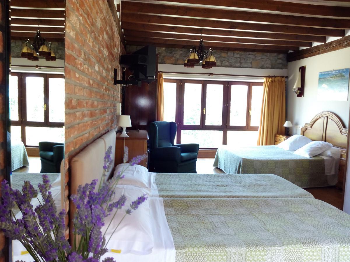 Posada Las Mananitas Cóbreces Exteriör bild